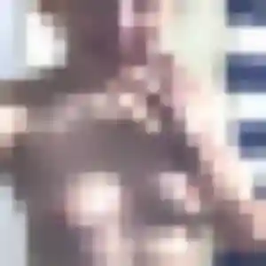 Photo de Samia à Priay (35 ans) - beurette discret