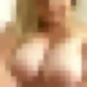 Photo privée de Anissa, 37 ans à Prignac-et-Marcamps - rencontre coquine