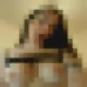 Photo de Samia à Pruniers-en-Sologne (34 ans) - beurette discret