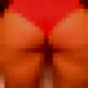 Zineb, 31 ans, connectée à Pruniers-en-Sologne pour une rencontre coquine