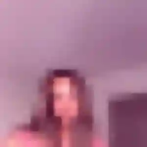 Photo privée de Manel, 32 ans à Puiseux-le-Hauberger - rencontre coquine