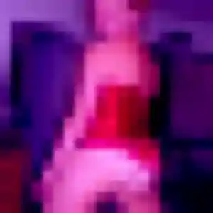 Photo de Leila à Puy-Guillaume (32 ans) - beurette anonyme