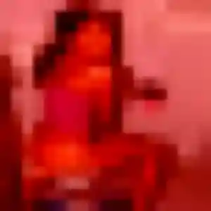 Loubna, 43 ans, connectée à Puy-Saint-Martin pour un beurette