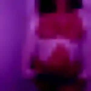 Photo privée de Ouarda, 28 ans à Puygouzon - plan discret
