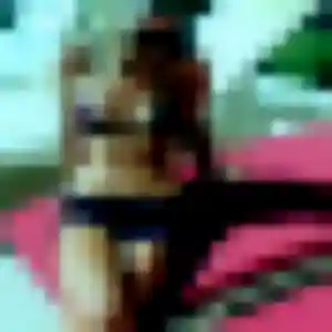 Découvre Rajae, 32 ans à Puyravault en privé