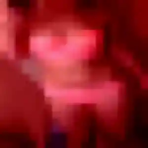 Découvre Hanane, 23 ans à Quévreville-la-Poterie en privé