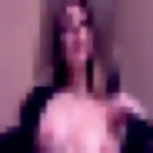 Chaima de Quiers-sur-Bezonde, 23 ans - beurette sans prise de tête