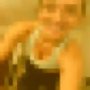 Houda, 23 ans, disponible à Rambouillet pour une rencontre coquine