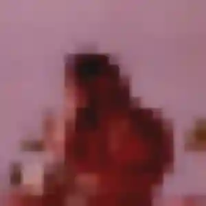 Amina, 36 ans, connectée à Raveau pour une rencontre coquine