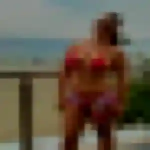 Ines de Rayol-Canadel-sur-Mer, 26 ans - beurette discret