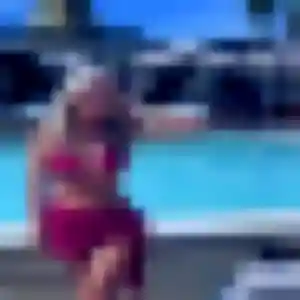 Contacte Safiya, 31 ans à Réaumur gratuitement