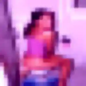 Charmante Hana, 34 ans à Recques-sur-Hem - la contacter
