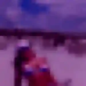 Rejoins Kenza, 29 ans à Reignac en t'inscrivant