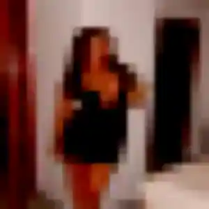 Dalila, femme de 34 ans propose beurette à Revel