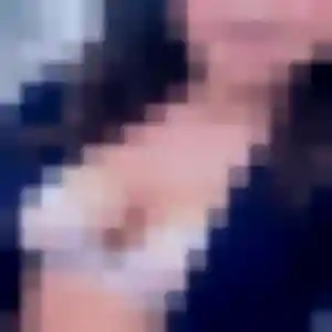 Samira, femme de 22 ans propose beurette à Réville