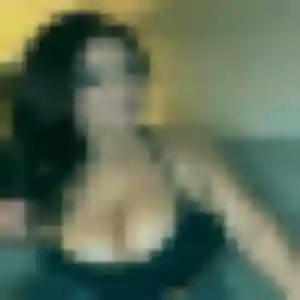 Lina, 43 ans, connectée à Ribemont-sur-Ancre pour une rencontre coquine