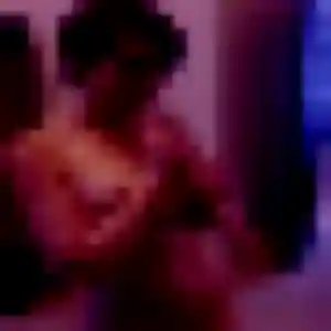 Hana (32 ans) à Riedseltz propose un beurette rapidement