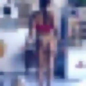 Sexy Ouarda, 36 ans à Rieulay - découvrir son profil