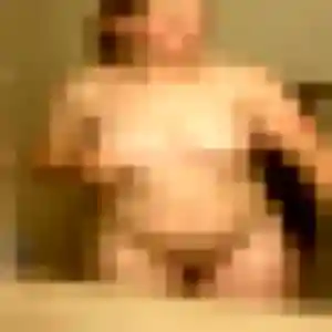 Photo privée de Rym, 22 ans à Rions - rencontre sans lendemain