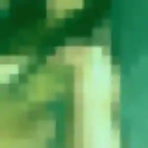 Découvre Ilham, 24 ans à Rives-du-Fougerais en privé