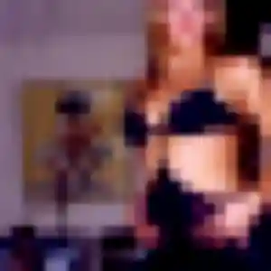 Contacte Rokia, 24 ans à Roanne en privé