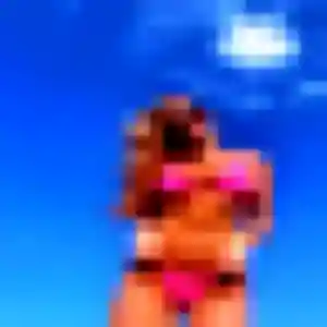 Hajar, 33 ans, en ligne à Roissy-en-Brie pour une rencontre coquine