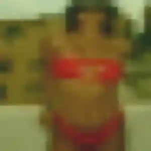 Djamila, femme de 35 ans propose beurette à Romans