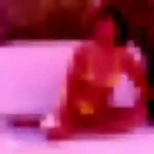 Contacte Tinhinane, 38 ans à Roquebrun en privé