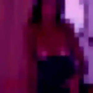 Talia, 28 ans, disponible à Roquefort pour un beurette