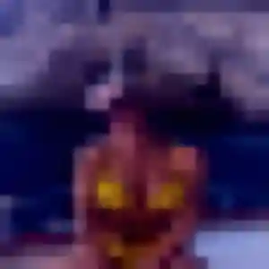 Photo de Siham à Rosel (23 ans) - beurette sans inscription