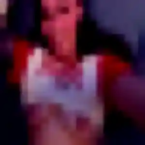 Maya, 45 ans, connectée à Rouillé pour une rencontre coquine