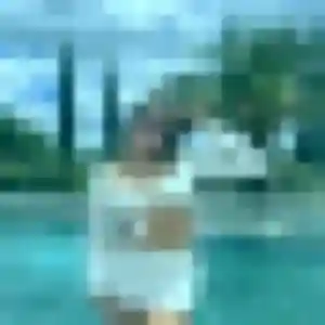 Photo de Emna à Roulans (32 ans) - beurette anonyme