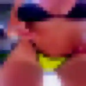 Sexy Melissa, 34 ans à Roz-sur-Couesnon - voir sa photo