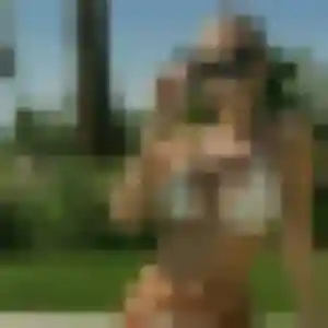 Katia, femme de 25 ans propose beurette à Rozier-en-Donzy