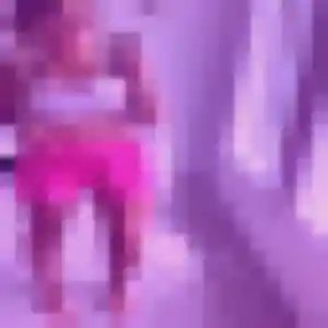 Photo de Nawal à Rue (36 ans) - beurette anonyme