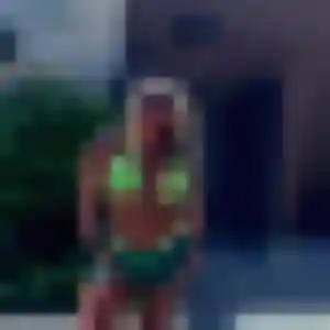 Contacte Zahra, 24 ans à Sagy en t'inscrivant