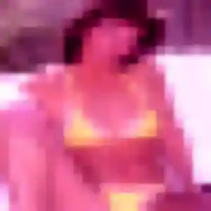 Farah de Saint-Amand-Longpré, 24 ans - beurette discret