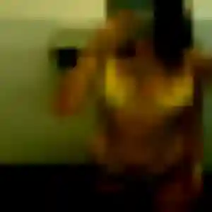 beurette à Saint-Andelain : photo de Alya, 32 ans - inscription gratuite