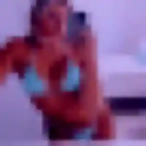 Jolie Dina, 29 ans à Saint-Andelain - voir sa photo