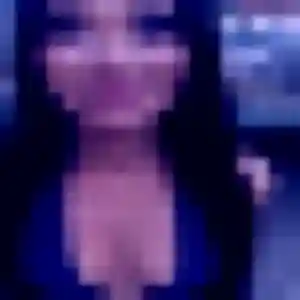 Rejoins Nassima, 43 ans à Saint-André-de-Boëge en t'inscrivant