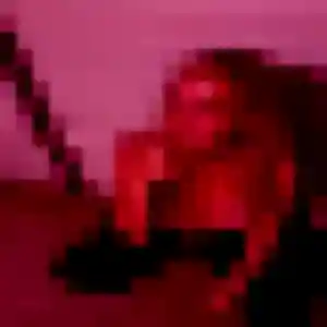 Nour, 31 ans, connectée à Saint-Antonin-du-Var pour une rencontre coquine