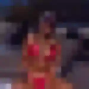 Contacte Nesrine, 44 ans à Saint-Aunès gratuitement