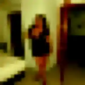 Houda, 26 ans, cherche un beurette à Saint-Barthélemy-d'Anjou