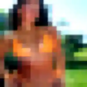 Kahina, femme de 37 ans cherche beurette à Saint-Benoît-de-Carmaux