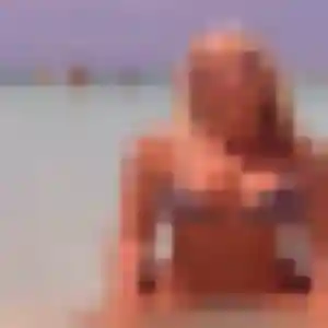 Profil de Najat à Saint-Benoît-sur-Loire (27 ans) - beurette discret