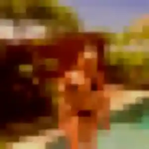 Amel, 36 ans, disponible à Saint-Cernin-de-Larche pour une rencontre coquine