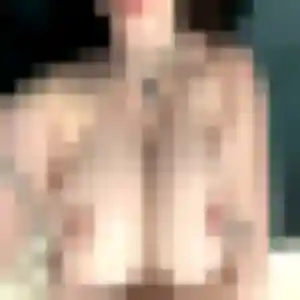 Ilham, 37 ans, en ligne à Saint-Chaptes pour une rencontre coquine