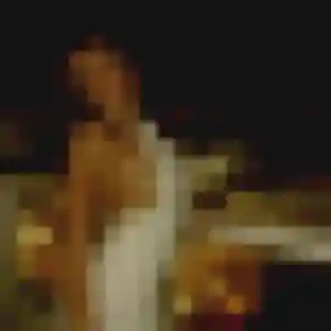 Photo privée de Wahiba, 38 ans à Saint-Chély-d'Apcher - rencontre coquine