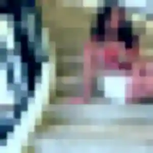 Farah, 35 ans, connectée à Saint-Cyprien pour un beurette