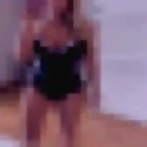 Melissa, 33 ans, veut un beurette à Saint-Denis-de-l'Hôtel